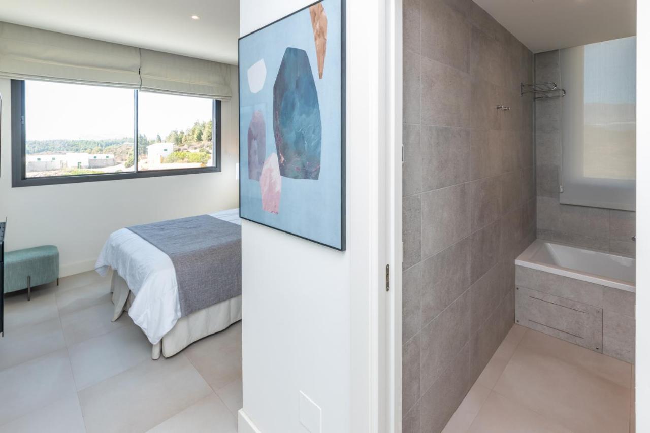 2Br Luxury - Santa Barbara Heights, Good Wifi & Ac Apartment La Cala De Mijas Luaran gambar