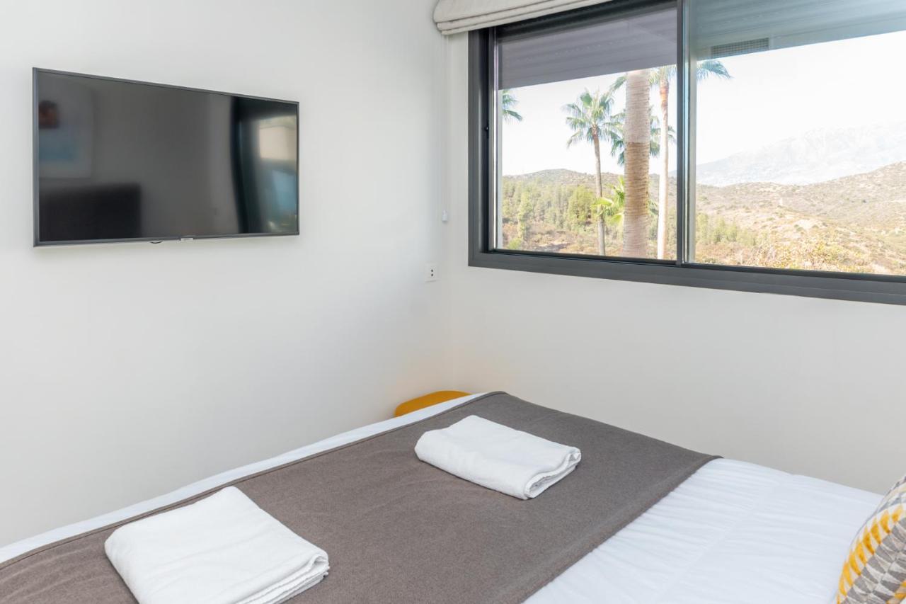 2Br Luxury - Santa Barbara Heights, Good Wifi & Ac Apartment La Cala De Mijas Luaran gambar